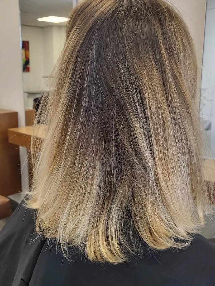 Balayage-touch-up op halflang haar